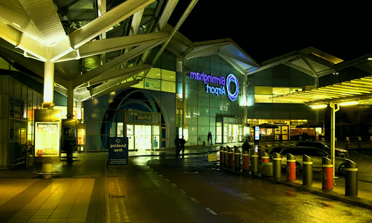 Международный аэропорт Бирмингем-Шаттлсуорт